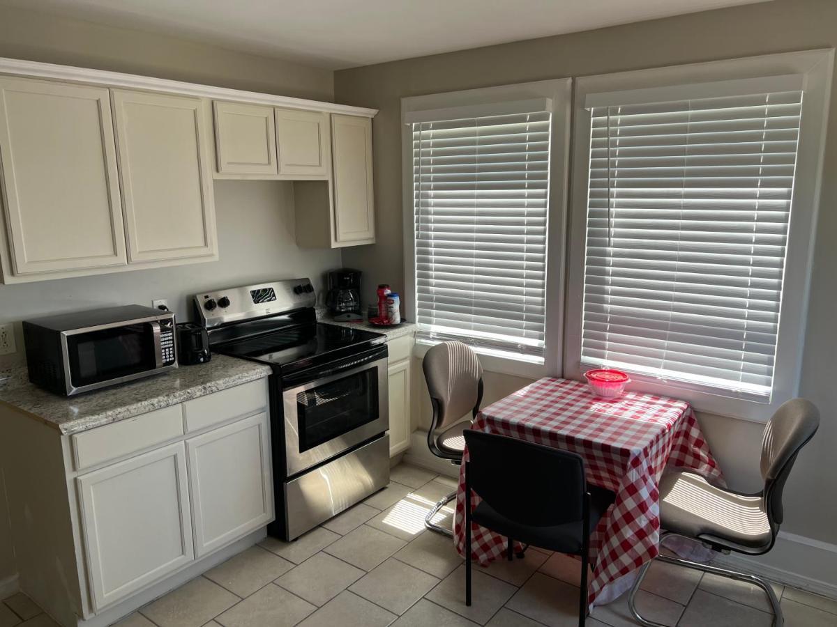 Near French Quarter Nice Two Bedrooms+ New Orleans Bagian luar foto